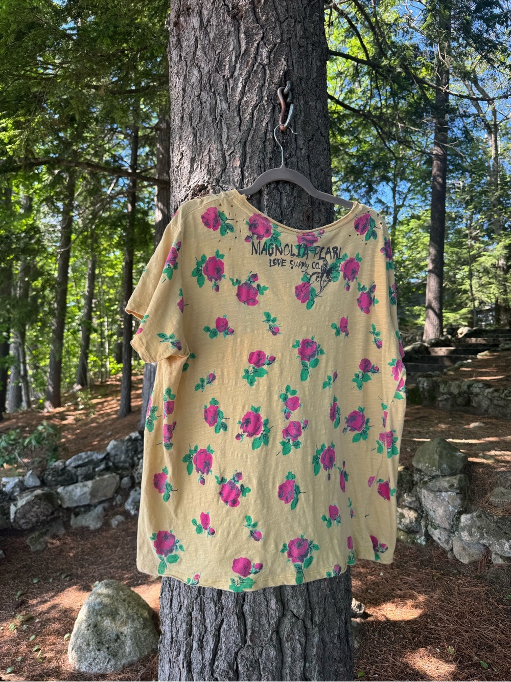 Magnolia Pearl Brave of Yellow Roses Tee - Picture 9 of 11